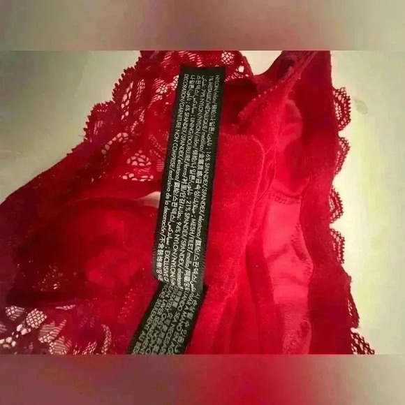INC Velvet bralette in Red with Lace back Size XL NWOT - Picture 6 of 10